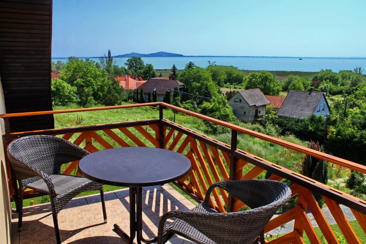 Pigal Panzio Bed and Breakfast Badacsonyörs Buitenkant foto