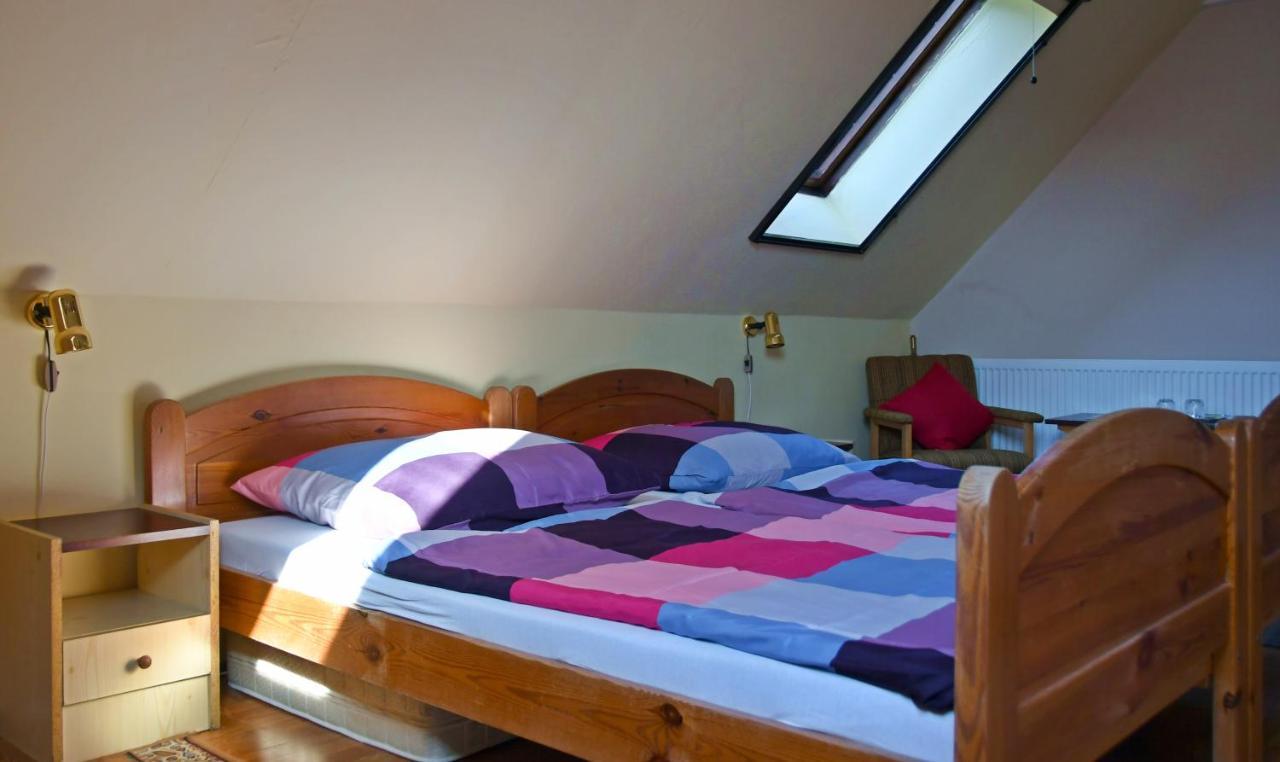 Pigal Panzio Bed and Breakfast Badacsonyörs Buitenkant foto