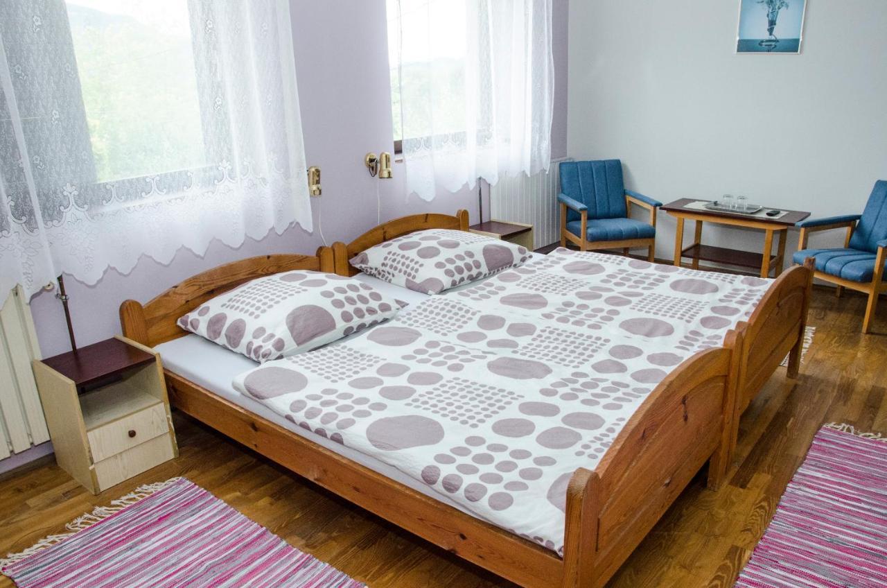 Pigal Panzio Bed and Breakfast Badacsonyörs Buitenkant foto